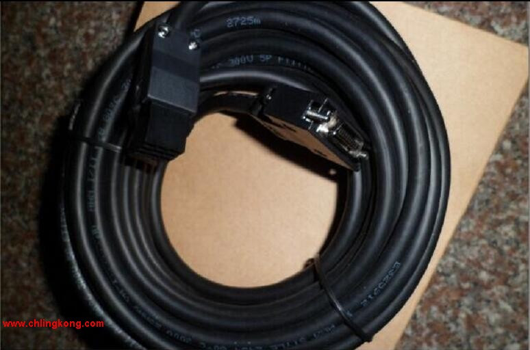 三菱 控制器到放大器總線(xiàn)電纜 MR-J2HBUS05M-A